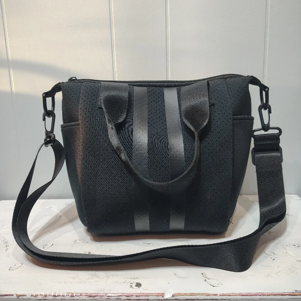 Black‎ Neoprene Tote Bag with Crossbody Strap – Lightweight Water-Resistant